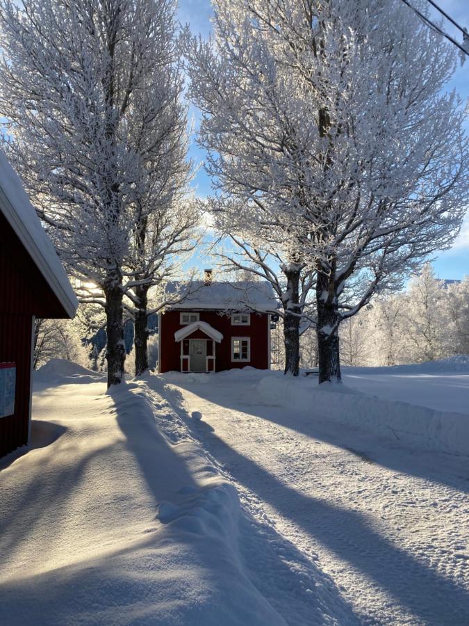 Vålågårdens Värdshus och Camping AB Vålådalen Exteriör bild