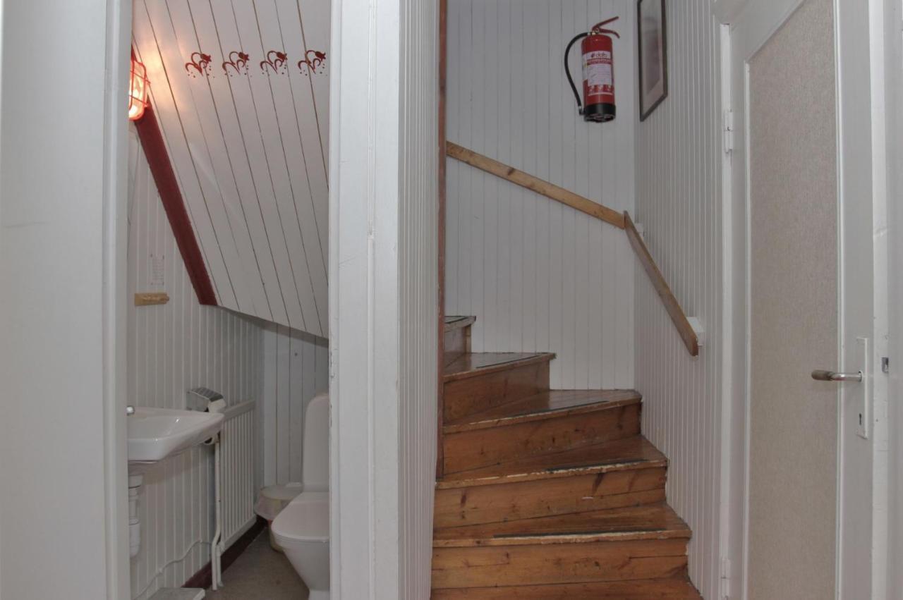 Vålågårdens Värdshus och Camping AB Vålådalen Exteriör bild