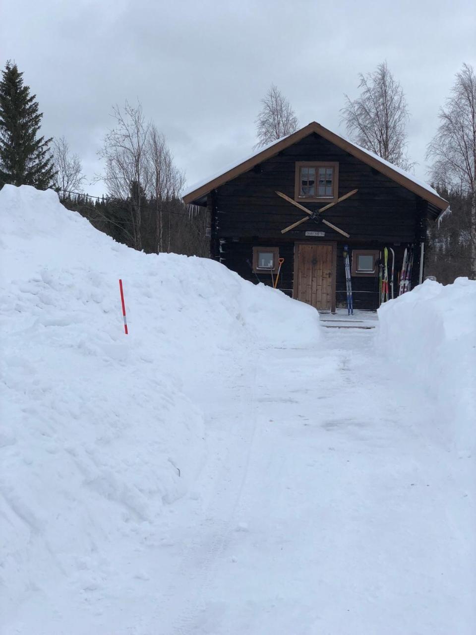 Vålågårdens Värdshus och Camping AB Vålådalen Exteriör bild